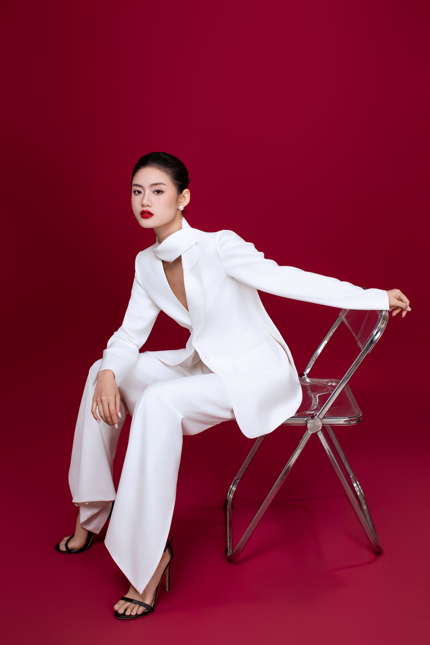 Freya pants paired with Ellen blazer for an elevated office outfit